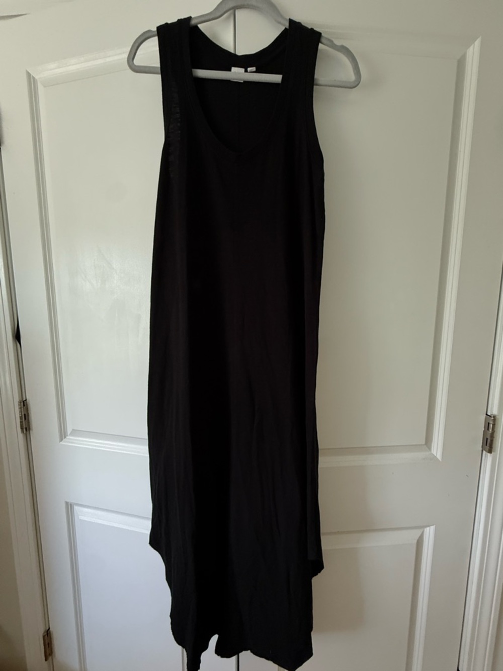 GAP Black Sleeveless V-Neck Maxi Dress
